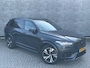Volvo XC90 2.0 T8 Recharge AWD R-Design | Trekhaak | Luchtvering | Panoramadak | Head-up Display | Harman Kardon Audio | 360 Graden Camera | Alarm | Stoelverwarming voor en achter | LED Koplampen Adaptief | Cruise Control Adaptief | BLIS | Navigatie