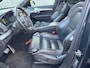 Volvo XC90 2.0 T8 Recharge AWD R-Design | Trekhaak | Luchtvering | Panoramadak | Head-up Display | Harman Kardon Audio | 360 Graden Camera | Alarm | Stoelverwarming voor en achter | LED Koplampen Adaptief | Cruise Control Adaptief | BLIS | Navigatie