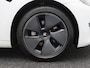 Tesla Model 3 Standard RWD Plus 60 kWh 238 Pk | Stoel/Stuurverwarming | Panoramadak | 360 camera | Adaptive Cruise | Trekhaak | 18 Inch | 58.820 Km !!