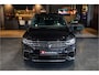 Volkswagen Tiguan 1.4 TSI eHybrid R-Line Business+ Panorama dak, Topcomfort Sportstoelen, Camera, Matrix Led, Keyless, Stuur verwarmd, Ambiente+, Electr. trekhaak, 20''
