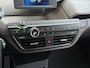 BMW i3 120Ah 42 kWh Warmtepomp Sportpakket Leer Navi Ecc Pdc Tel. Usb 20'LM CruiseControl Stoelverw. KeylessStart Isofix Led Aut.Verlichting Elek.Ramen Comfort pakket