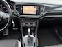 Volkswagen T-Roc 1.5 TSI Sport/ 1e EIG/ nap/ dealeronderhouden/ 1jaar apk/ R Line/ volle opties.