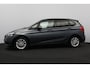 BMW 2-Serie Active Tourer 218i Executive/ Leder/ 16'' LMV/ Navi/ Clima/ Cruise/ Elek. pakket/ Isofix/ Bluetooth/ Armsteun/ Multi. LEDER. Stuur/ Mistl./ PDC/ Extra getint glas.