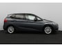 BMW 2-Serie Active Tourer 218i Executive/ Leder/ 16'' LMV/ Navi/ Clima/ Cruise/ Elek. pakket/ Isofix/ Bluetooth/ Armsteun/ Multi. LEDER. Stuur/ Mistl./ PDC/ Extra getint glas.
