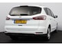 Ford S-Max 1.5 ST-Line/ Trekhaak/ 7-Persoons/ LED Koplampen/ Camera/ Apple Carplay/ Voorruitverw./ Stoelverw./ Keyless/ 18'' LMV/ Extra getint glas/ PDC V+A/ Bluetooth/ Multi. LEDER. Stuur/ Chroom/ Dakrails.