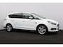 Ford S-Max 1.5 ST-Line/ Trekhaak/ 7-Persoons/ LED Koplampen/ Camera/ Apple Carplay/ Voorruitverw./ Stoelverw./ Keyless/ 18'' LMV/ Extra getint glas/ PDC V+A/ Bluetooth/ Multi. LEDER. Stuur/ Chroom/ Dakrails.