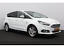 Ford S-Max 1.5 ST-Line/ Trekhaak/ 7-Persoons/ LED Koplampen/ Camera/ Apple Carplay/ Voorruitverw./ Stoelverw./ Keyless/ 18'' LMV/ Extra getint glas/ PDC V+A/ Bluetooth/ Multi. LEDER. Stuur/ Chroom/ Dakrails.