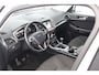 Ford S-Max 1.5 ST-Line/ Trekhaak/ 7-Persoons/ LED Koplampen/ Camera/ Apple Carplay/ Voorruitverw./ Stoelverw./ Keyless/ 18'' LMV/ Extra getint glas/ PDC V+A/ Bluetooth/ Multi. LEDER. Stuur/ Chroom/ Dakrails.