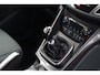 Ford C-Max 1.0 Edition Plus/ D-Riem verv: 150.000 KM!/ Trekhaak/ 17'' LMV/ Sony Audio/ Voorruitverw./ Navi/ Clima/ Cruise/ Elek. pakket/ Isofix/ Bluetooth/ Armsteun/ Multi. LEDER. Stuur/ Mistl./ PDC V+A/ Chroom.