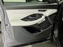 Jaguar E-Pace 1.5 P300e AWD R-Dynamic S | Trekhaak | Stoelen verwarmd | 360 Cam | Luxe Leder