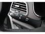 Renault Megane Estate 1.3 TCe Limited/ Apple + Android/ 16'' LMV/ Lane-Assist./ Grootlicht Assist./ Stoelverw./ Navi/ Clima/ Cruise/ Elek. pakket/ Isofix/ Bluetooth/ Armsteun/ Multi. LEDER. Stuur/ Mistl./ PDC/ Chroom.