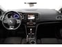 Renault Megane Estate 1.3 TCe Limited/ Apple + Android/ 16'' LMV/ Lane-Assist./ Grootlicht Assist./ Stoelverw./ Navi/ Clima/ Cruise/ Elek. pakket/ Isofix/ Bluetooth/ Armsteun/ Multi. LEDER. Stuur/ Mistl./ PDC/ Chroom.