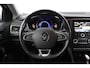 Renault Megane Estate 1.3 TCe Limited/ Apple + Android/ 16'' LMV/ Lane-Assist./ Grootlicht Assist./ Stoelverw./ Navi/ Clima/ Cruise/ Elek. pakket/ Isofix/ Bluetooth/ Armsteun/ Multi. LEDER. Stuur/ Mistl./ PDC/ Chroom.