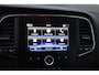 Renault Megane Estate 1.3 TCe Limited/ Apple + Android/ 16'' LMV/ Lane-Assist./ Grootlicht Assist./ Stoelverw./ Navi/ Clima/ Cruise/ Elek. pakket/ Isofix/ Bluetooth/ Armsteun/ Multi. LEDER. Stuur/ Mistl./ PDC/ Chroom.