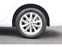 Renault Megane Estate 1.3 TCe Limited/ Apple + Android/ 16'' LMV/ Lane-Assist./ Grootlicht Assist./ Stoelverw./ Navi/ Clima/ Cruise/ Elek. pakket/ Isofix/ Bluetooth/ Armsteun/ Multi. LEDER. Stuur/ Mistl./ PDC/ Chroom.