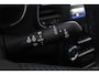 Renault Megane Estate 1.3 TCe Limited/ Apple + Android/ 16'' LMV/ Lane-Assist./ Grootlicht Assist./ Stoelverw./ Navi/ Clima/ Cruise/ Elek. pakket/ Isofix/ Bluetooth/ Armsteun/ Multi. LEDER. Stuur/ Mistl./ PDC/ Chroom.