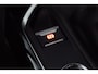 Peugeot 3008 1.2 PureTech Crossway/ D-Riem verv: 92.000 KM!/ Panorama-Dak/ Virtual Dashb./ 18'' LMV/ Half-Leder - Alcantara/ Keyless/ PDC V+A/ Camera/ Apple + Android/ Extra getint glas/ DAB+/ Dakrails/ Chroom/ Bluetooth.