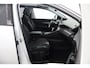 Peugeot 3008 1.2 PureTech Crossway/ D-Riem verv: 92.000 KM!/ Panorama-Dak/ Virtual Dashb./ 18'' LMV/ Half-Leder - Alcantara/ Keyless/ PDC V+A/ Camera/ Apple + Android/ Extra getint glas/ DAB+/ Dakrails/ Chroom/ Bluetooth.