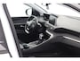 Peugeot 3008 1.2 PureTech Crossway/ D-Riem verv: 92.000 KM!/ Panorama-Dak/ Virtual Dashb./ 18'' LMV/ Half-Leder - Alcantara/ Keyless/ PDC V+A/ Camera/ Apple + Android/ Extra getint glas/ DAB+/ Dakrails/ Chroom/ Bluetooth.