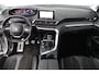 Peugeot 3008 1.2 PureTech Crossway/ D-Riem verv: 92.000 KM!/ Panorama-Dak/ Virtual Dashb./ 18'' LMV/ Half-Leder - Alcantara/ Keyless/ PDC V+A/ Camera/ Apple + Android/ Extra getint glas/ DAB+/ Dakrails/ Chroom/ Bluetooth.