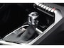 Peugeot 3008 1.2 PureTech Crossway/ D-Riem verv: 92.000 KM!/ Panorama-Dak/ Virtual Dashb./ 18'' LMV/ Half-Leder - Alcantara/ Keyless/ PDC V+A/ Camera/ Apple + Android/ Extra getint glas/ DAB+/ Dakrails/ Chroom/ Bluetooth.