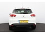 Renault Clio Estate 0.9 TCe Expression/ 17'' LMV/ DAB+/ Navi/ Airco/ Cruise/ Elek. pakket/ Isofix/ Bluetooth/ AUX & USB/ Multi. Stuur/ Getint glas/ Dakrails.
