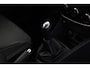 Renault Clio Estate 0.9 TCe Expression/ 17'' LMV/ DAB+/ Navi/ Airco/ Cruise/ Elek. pakket/ Isofix/ Bluetooth/ AUX & USB/ Multi. Stuur/ Getint glas/ Dakrails.