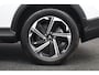 Mitsubishi Eclipse Cross 2.4 PHEV First Edition/ Trekhaak/ 18'' LMV/ LED Koplampen/ HUD/ Keyless/ Dode-Hoek DET./ Zwarte-Hemel/ Elek. Stoel(en)/ Stuurverw./ Adaptive Cruise/ Extra getint glas/ Apple + Android/ Stoelverw.