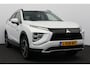 Mitsubishi Eclipse Cross 2.4 PHEV First Edition/ Trekhaak/ 18'' LMV/ LED Koplampen/ HUD/ Keyless/ Dode-Hoek DET./ Zwarte-Hemel/ Elek. Stoel(en)/ Stuurverw./ Adaptive Cruise/ Extra getint glas/ Apple + Android/ Stoelverw.