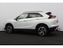Mitsubishi Eclipse Cross 2.4 PHEV First Edition/ Trekhaak/ 18'' LMV/ LED Koplampen/ HUD/ Keyless/ Dode-Hoek DET./ Zwarte-Hemel/ Elek. Stoel(en)/ Stuurverw./ Adaptive Cruise/ Extra getint glas/ Apple + Android/ Stoelverw.