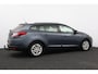 Renault Megane Estate 1.5 dCi Limited/ D-riem verv: 142.000 KM!/ Trekhaak/ Navi/ Clima/ Cruise/ Elek. pakket/ Isofix/ Bluetooth/ Armsteun/ Multi. LEDER. Stuur/ 16'' LMV/ Mistl./ PDC/ Extra getint glas.