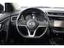 Nissan Qashqai 1.2 N-Connecta/ Panorama-Dak/ 18'' LMV/ Extra getint glas/ Keyless/ Camera/ DAB+/ Navi/ Clima/ Cruise/ Elek. pakket/ Isofix/ Bluetooht/ Armsteun/ Multi. LEDER. Stuur/ PDC V+A/ Dakrails.