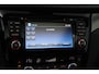 Nissan Qashqai 1.2 N-Connecta/ Panorama-Dak/ 18'' LMV/ Extra getint glas/ Keyless/ Camera/ DAB+/ Navi/ Clima/ Cruise/ Elek. pakket/ Isofix/ Bluetooht/ Armsteun/ Multi. LEDER. Stuur/ PDC V+A/ Dakrails.