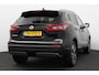 Nissan Qashqai 1.2 N-Connecta/ Panorama-Dak/ 18'' LMV/ Extra getint glas/ Keyless/ Camera/ DAB+/ Navi/ Clima/ Cruise/ Elek. pakket/ Isofix/ Bluetooht/ Armsteun/ Multi. LEDER. Stuur/ PDC V+A/ Dakrails.