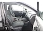 Nissan Qashqai 1.2 N-Connecta/ Panorama-Dak/ 18'' LMV/ Extra getint glas/ Keyless/ Camera/ DAB+/ Navi/ Clima/ Cruise/ Elek. pakket/ Isofix/ Bluetooht/ Armsteun/ Multi. LEDER. Stuur/ PDC V+A/ Dakrails.