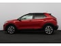 Kia Stonic 1.0 T-GDi Design Edition/ Apple + Android/ Stoel + Stuurverw./ Lane-Assist./ Navi/ Half-Leder/ Clima/ Cruise/ Grootlicht Assist./ Camera/ PDC/ 17'' LMV/ Extra getint glas/ Navi/ Clima/ Cruise/ Bluetooth.
