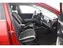 Kia Stonic 1.0 T-GDi Design Edition/ Apple + Android/ Stoel + Stuurverw./ Lane-Assist./ Navi/ Half-Leder/ Clima/ Cruise/ Grootlicht Assist./ Camera/ PDC/ 17'' LMV/ Extra getint glas/ Navi/ Clima/ Cruise/ Bluetooth.
