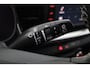 Kia Stonic 1.0 T-GDi Design Edition/ Apple + Android/ Stoel + Stuurverw./ Lane-Assist./ Navi/ Half-Leder/ Clima/ Cruise/ Grootlicht Assist./ Camera/ PDC/ 17'' LMV/ Extra getint glas/ Navi/ Clima/ Cruise/ Bluetooth.