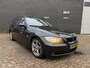 BMW 3-Serie Touring 318i Pano / AUTOMAAT/LEER