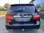 Mercedes-Benz B-klasse 180 Business Solution AMG Upgrade Edition Panoramadak, Trekhaak, Sfeerverlichting