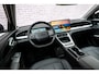 Geely E2 Ultra 47 kWh | 345km WLTP | 80kW Snelladen | Two-Tone | 540 Graden Camera | Keyless Entry | Elektrische Achterklep | Elektrisch Verstelbare Voorstoelen | Stoelverwarming | Lichtmetalen Velgen | Cruise Control Adaptief | Dodehoekdetectie | Navigatie | Apple Carplay