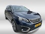 Peugeot 5008 1.2 PureTech Blue Lease Premium 7p. / 1e Eign. / Camera / Leder / CarPlay / 19'' / Elektr. best.stoel / Stoelverwarming / DAB / Cruise Control