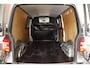 Volkswagen Transporter 2.0 TDI 150pk DSG L2H1 Highline MARGE Stoelverwarming Trekhaak LED Adaptive cruise Climate control