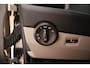 Volkswagen Transporter 2.0 TDI 150pk DSG L2H1 Highline MARGE Stoelverwarming Trekhaak LED Adaptive cruise Climate control
