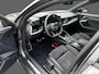 Audi A3 Sportback 40 TFSI e S edition / Panoramadak / Head-up / Camera / RS Seats / Keyless / Sfeerverlichting / 18'' / Sonos Audio / Matrix / CarPlay / Stoelverwarming / Dodehoek / DAB / ACC / Elektr. achterklep
