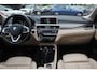 BMW X1 sDrive20i Corporate Lease High Executive / Trekhaak / Camera / Head-up / Leder / Navi. Proff / 17'' / Sportstoelen / Stoelverwarming / Cruise Control