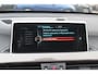 BMW X1 sDrive20i Corporate Lease High Executive / Trekhaak / Camera / Head-up / Leder / Navi. Proff / 17'' / Sportstoelen / Stoelverwarming / Cruise Control