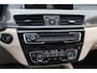 BMW X1 sDrive20i Corporate Lease High Executive / Trekhaak / Camera / Head-up / Leder / Navi. Proff / 17'' / Sportstoelen / Stoelverwarming / Cruise Control