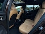 Volvo XC40 2.0 T4 Inscription / Trekhaak / Panoramadak / Camera / Leder / 18'' / Elektr. Stoelen / CarPlay / Stoelverwarming / Dodehoek / ACC