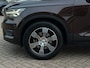 Volvo XC40 2.0 T4 Inscription / Trekhaak / Panoramadak / Camera / Leder / 18'' / Elektr. Stoelen / CarPlay / Stoelverwarming / Dodehoek / ACC
